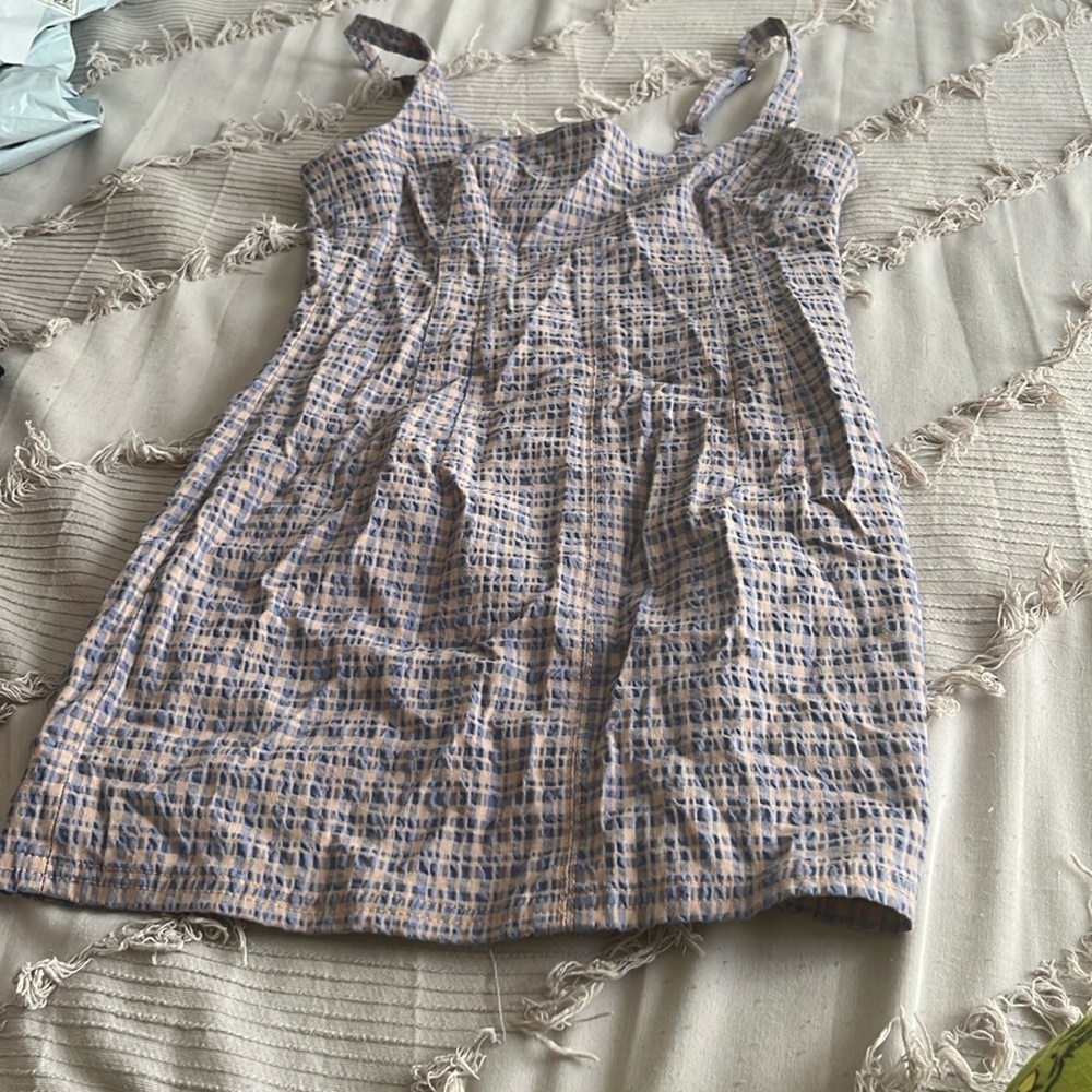 Super cute mini dress!